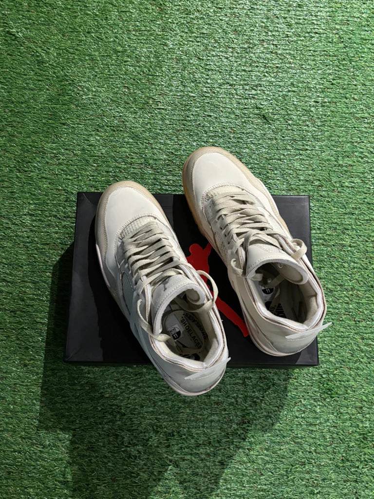 Jordan 4 Offwhites