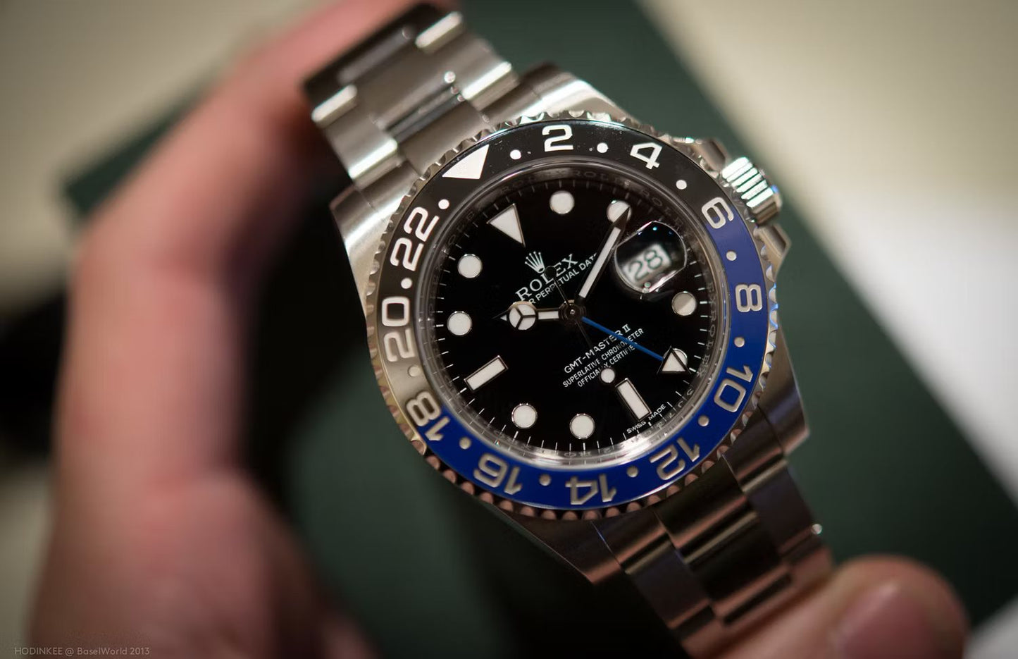 Rollie GMT-Master II “Batman” – 40mm Black & Blue Bezel